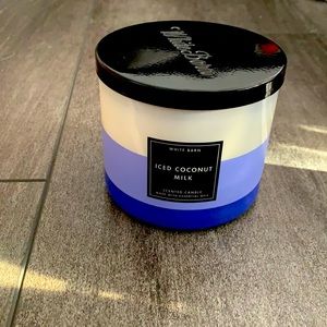 Coconut bath and Bodyworks candle